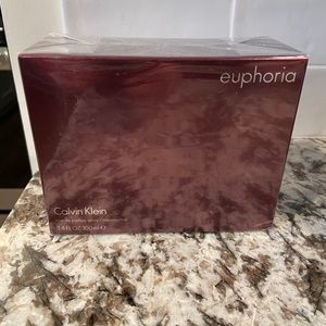 Brand new Calvin Klein Euphoria perfume